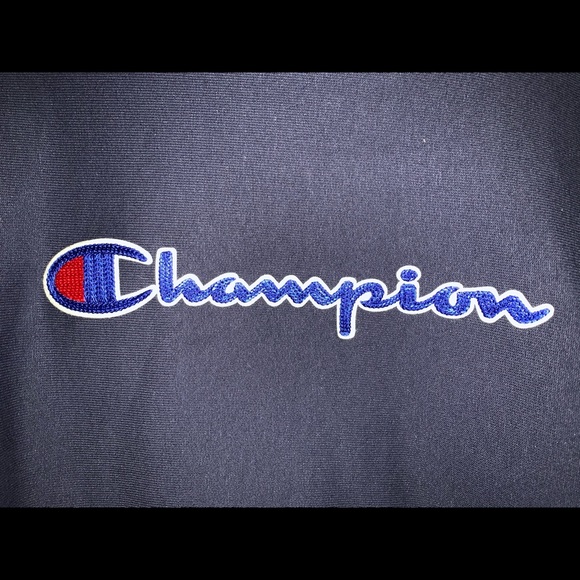 Women’s Champion Sweatshirt XL - Picture 2 of 4